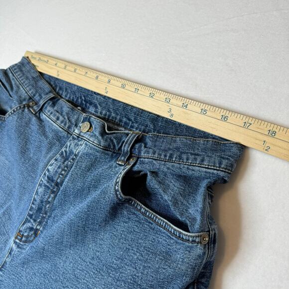 Lauren Jeans Co Ralph Lauren Women Petite Denim Jeans Size 18WP 5 Pocket stretch - Picture 6 of 8